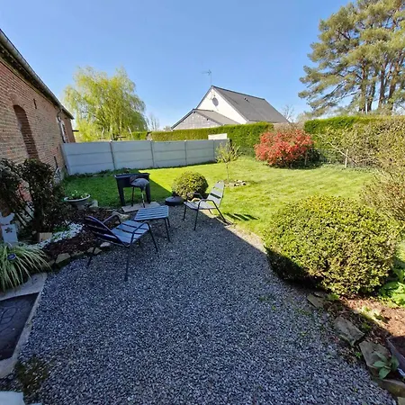 شقة Bienvenue Du Cote De Chez Nous Avec Jardin Privatif Wignehies